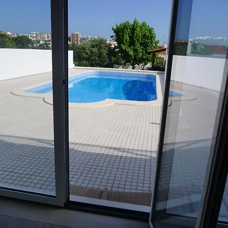 Δωμάτια σε οικογενειακή κατοικία Opensee Figueira da Foz