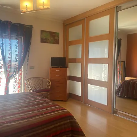 Opensee Homestay *